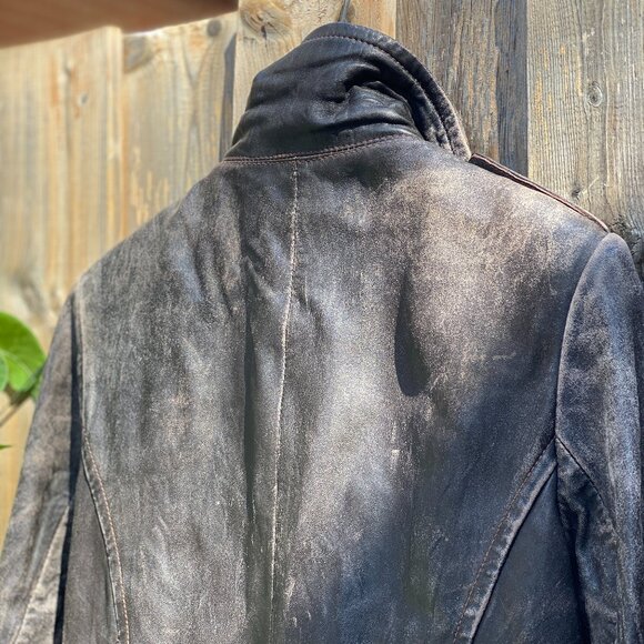 Vintage Danier Brown Distressed Leather Jacket Size S - Picture 12 of 16